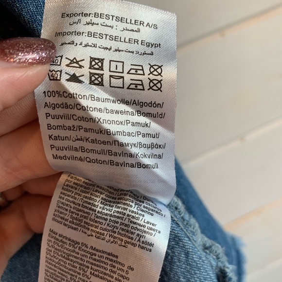 Noisy May | Frayed Hem Denim Button Down - Picture 6 of 8